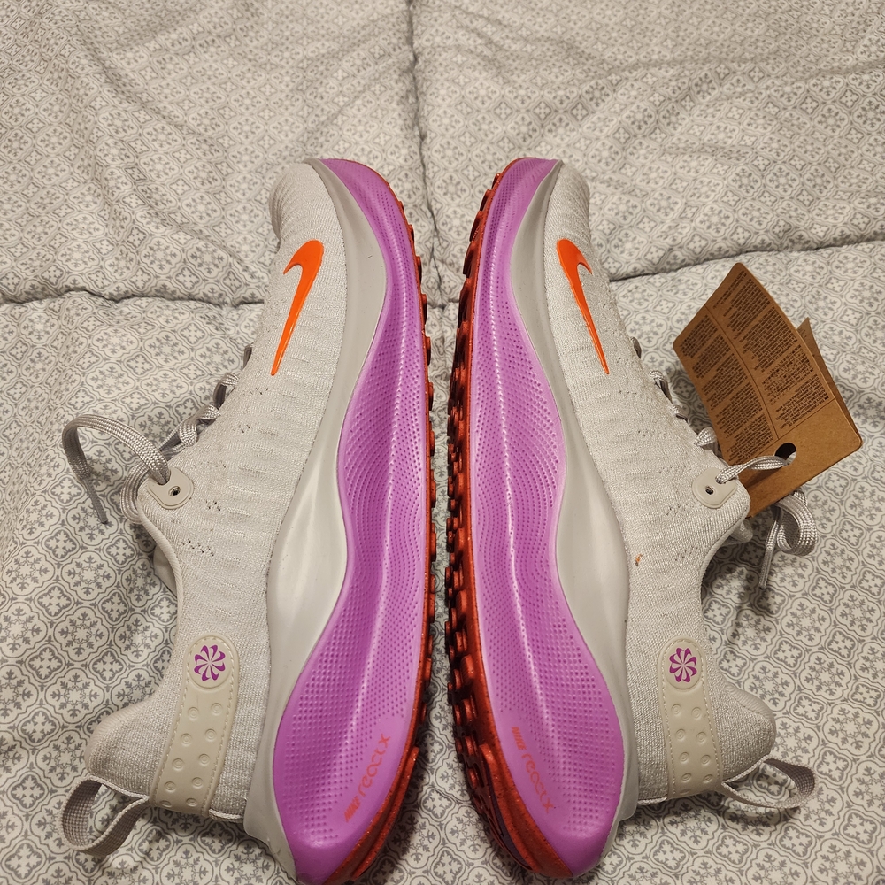 Nike Mens Reactx Infinity Run 4 Brand New Never Worn Size 11. no box